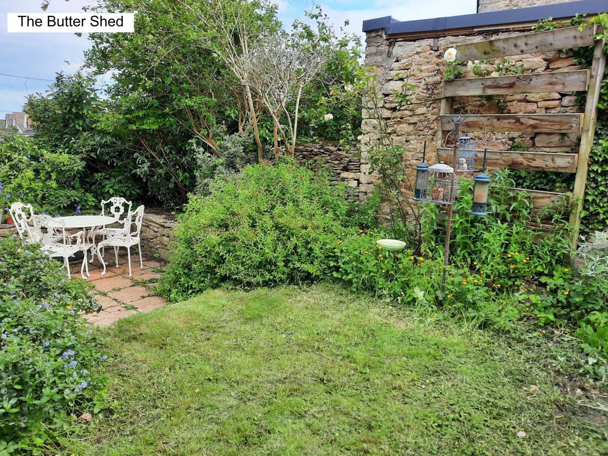 Cotswold Cottage Bed & Breakfast Luckington Екстер'єр фото